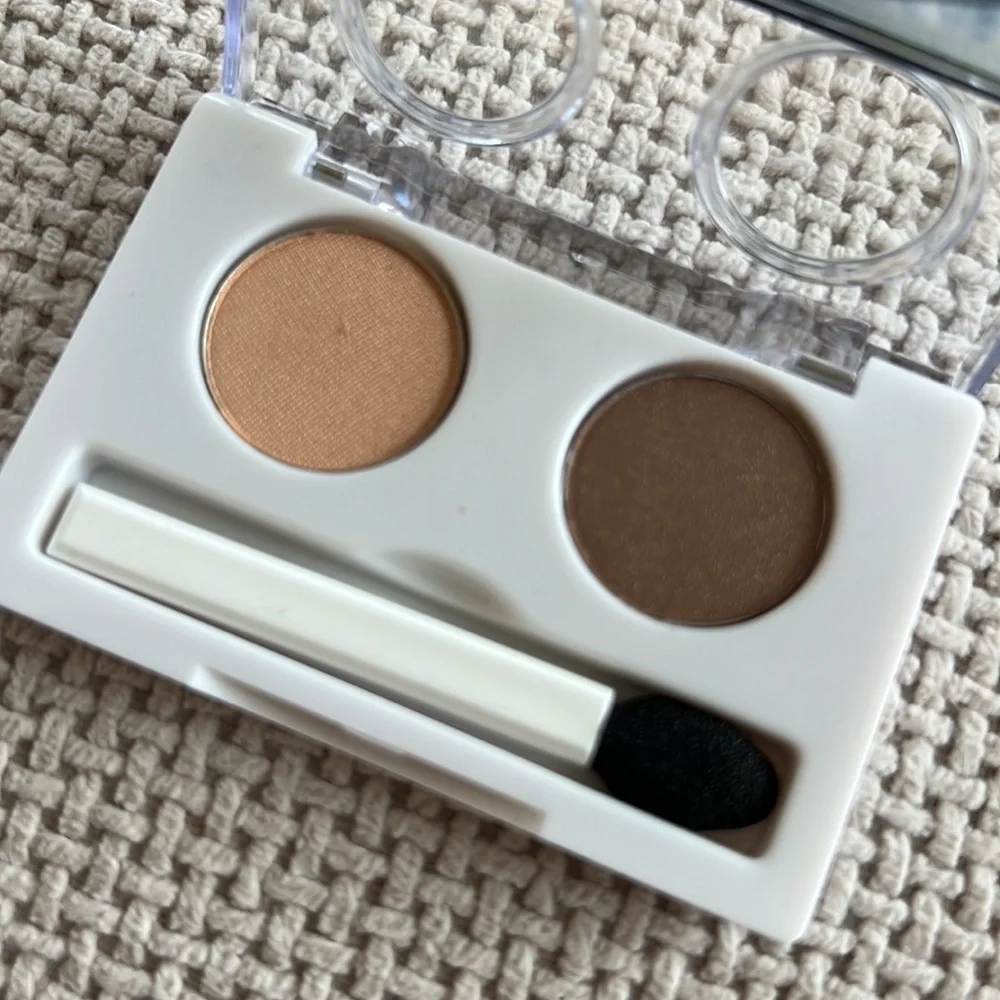 Elizabeth Arden 2 eyeshadow/ombré a paupieres